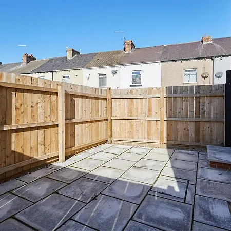 Apartment Host & - The Globe Guisborough