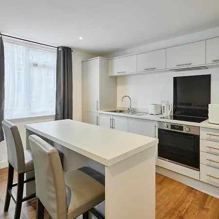 Apartment Host & - The Globe *